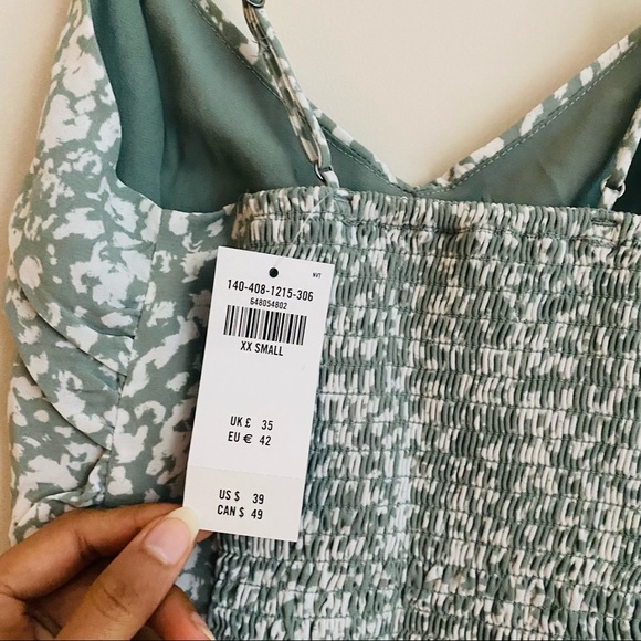NWT Abercrombie & Fitch Green Ruched Cami - Picture 5 of 5